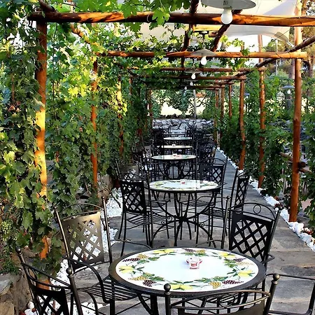& Winery Bosco De Medici 4* Pompei