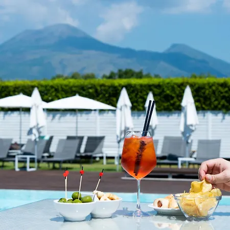 Resort & Winery Bosco De Medici 4* Pompei